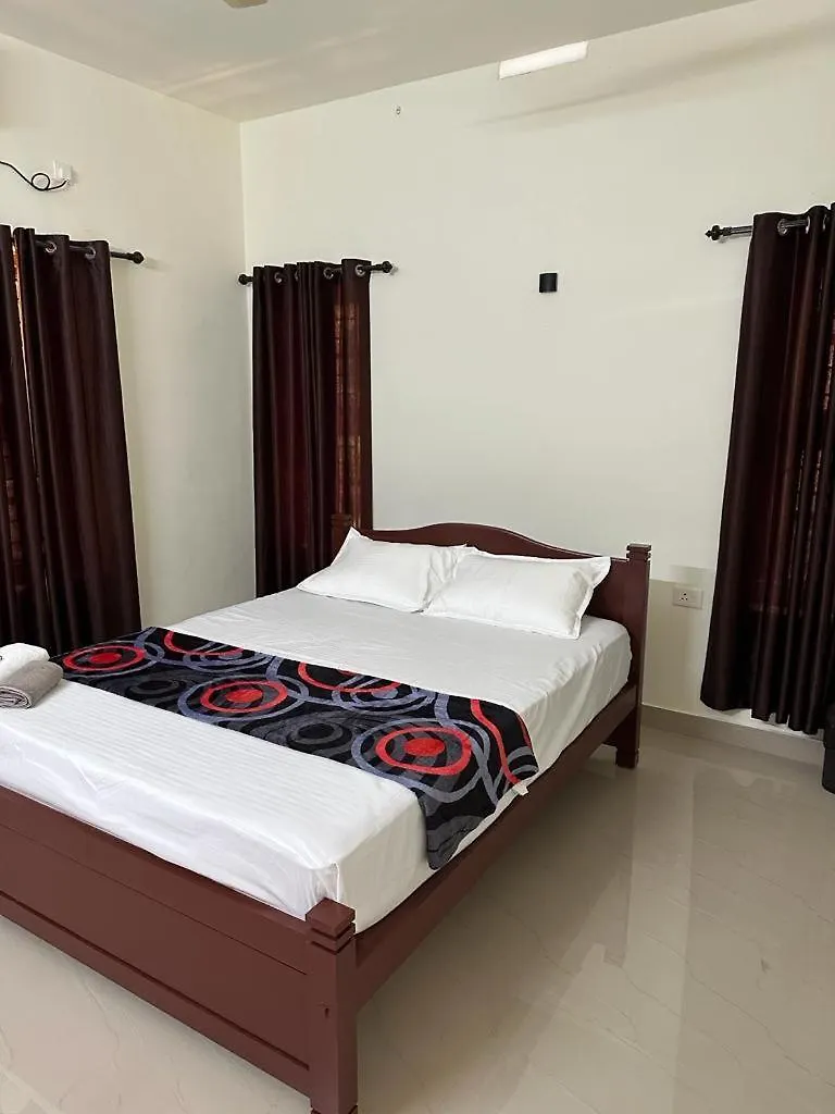 Snow White Villas Athirappilly